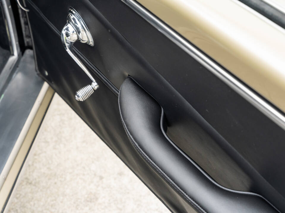 Image 38/75 of Maserati 3500 GT Touring (1960)