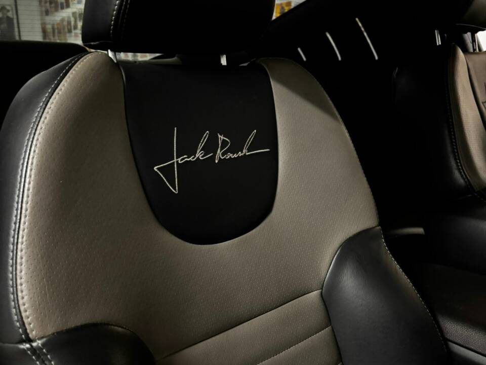 Image 27/60 of Ford Mustang GT (2005)