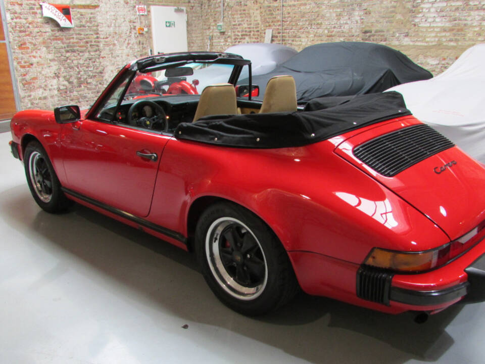 Bild 5/22 von Porsche 911 Carrera 3.2 (1986)