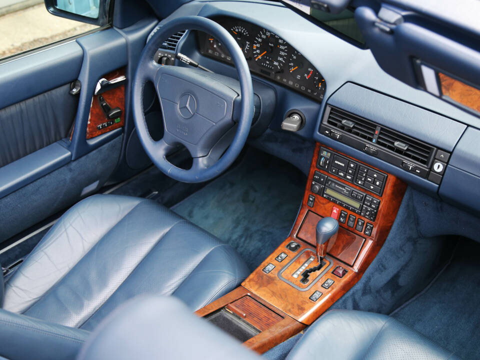 Bild 30/42 von Mercedes-Benz SL 600 (1994)