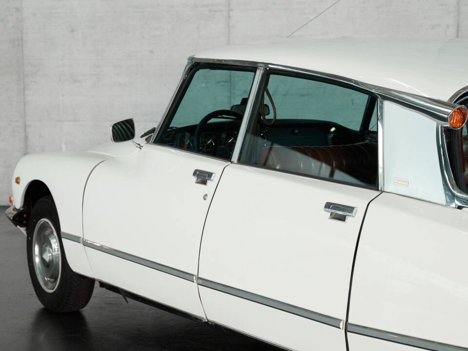 Bild 20/50 von Citroën DS 23 Pallas IE (1974)