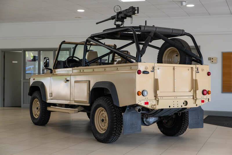 Bild 11/32 von Land Rover Defender 110 (2008)