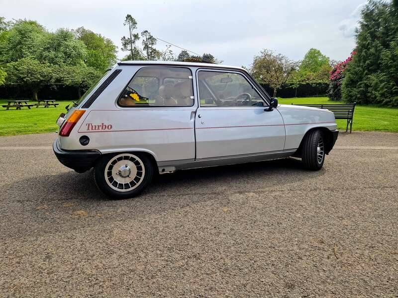 Image 9/50 of Renault R 5 Turbo 1 (1984)