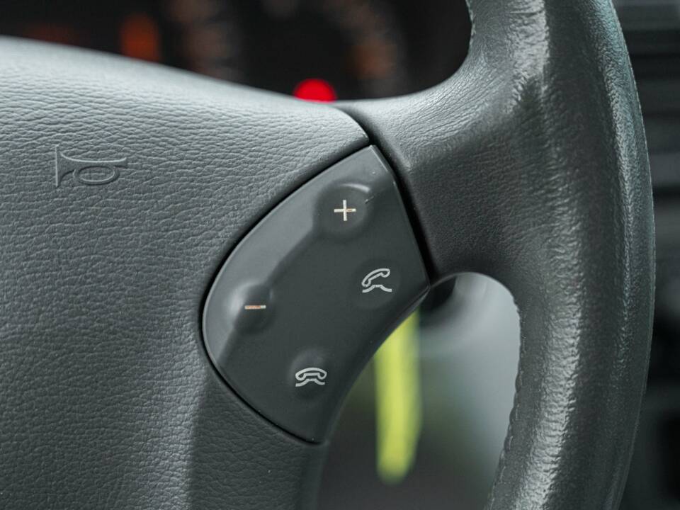 Immagine 39/50 di Mercedes-Benz C 220 CDI T (2003)