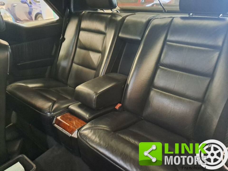 Image 7/10 of Mercedes-Benz 300 CE-24 (1990)