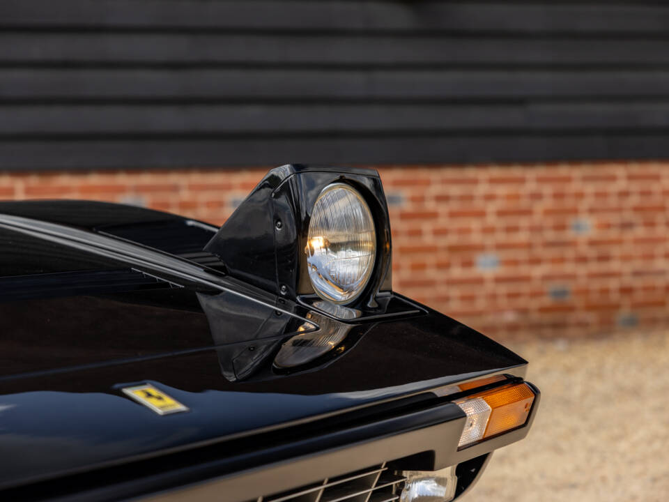 Image 55/80 of Ferrari 308 GTSi Quattrovalvole (1985)