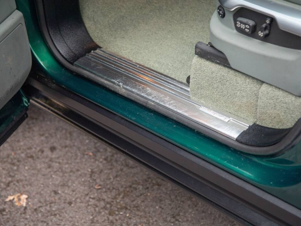 Image 39/50 de Land Rover Range Rover Vogue V8 (2005)
