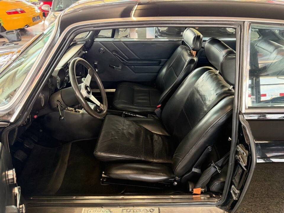 Afbeelding 8/24 van Alfa Romeo 2000 GTV (1976)