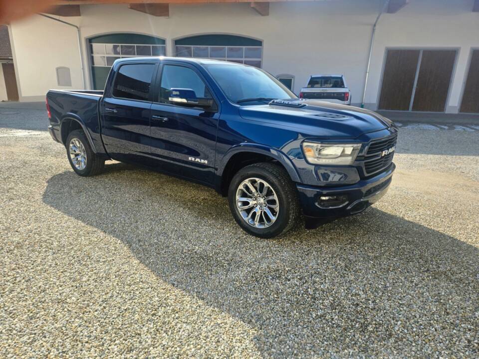 Image 25/69 of Dodge Ram 1500 (2022)