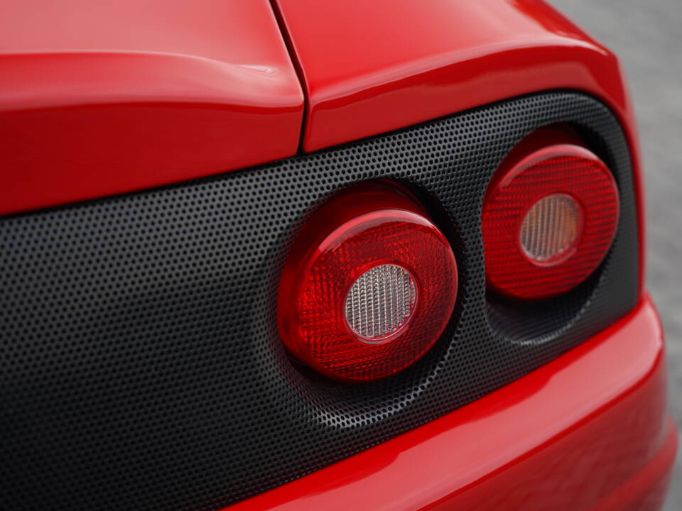 Image 48/50 of Ferrari 360 Spider (2004)
