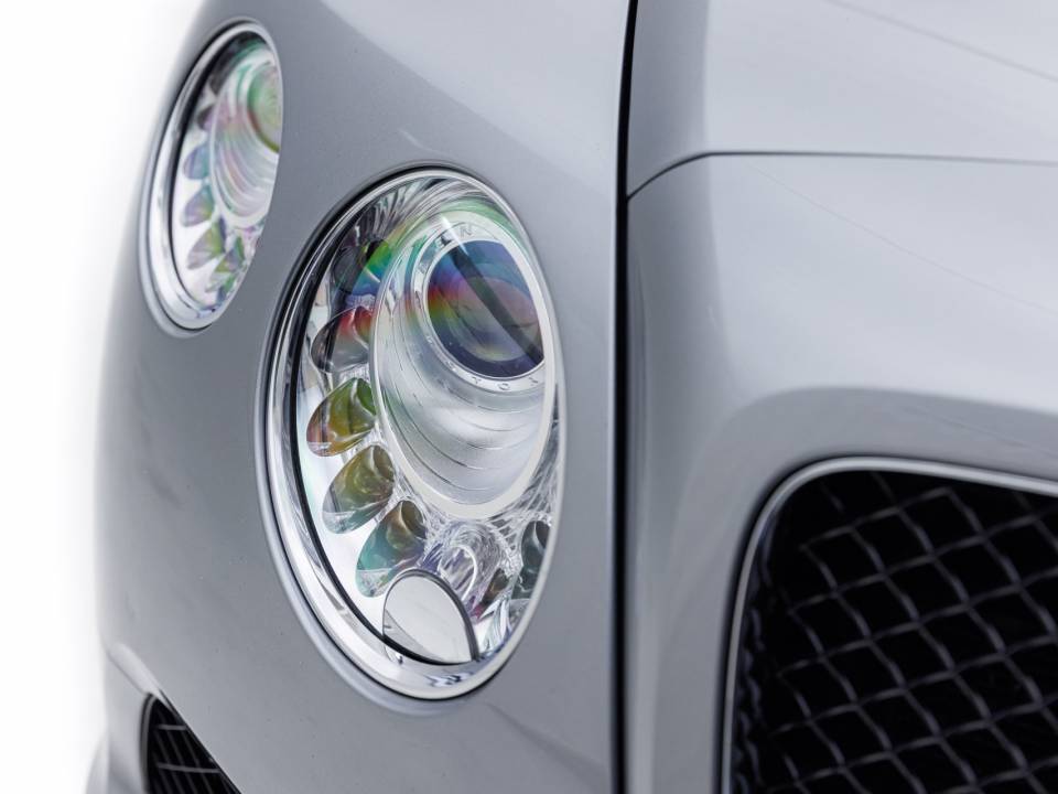 Image 35/37 of Bentley Continental GT V8 (2013)