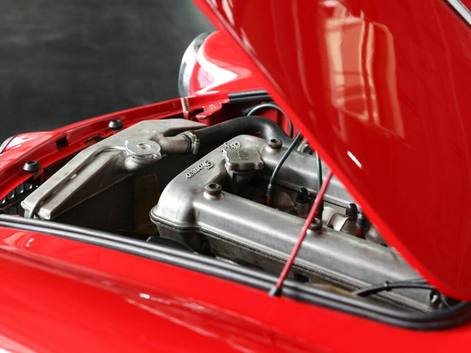 Image 44/50 of Alfa Romeo Giulietta Spider (1962)