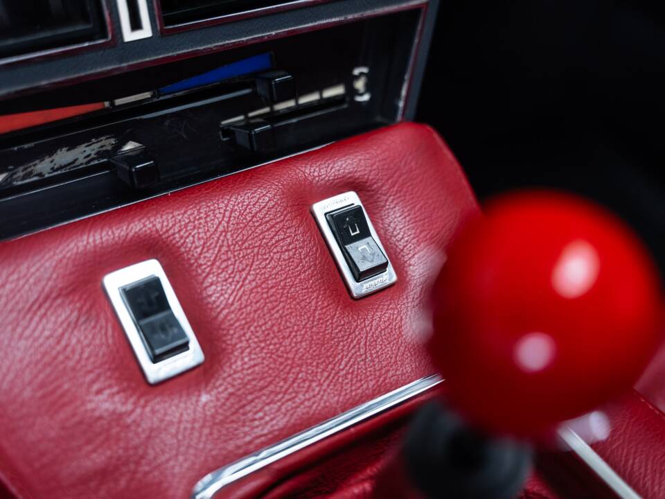 Afbeelding 15/40 van Maserati Merak (1974)