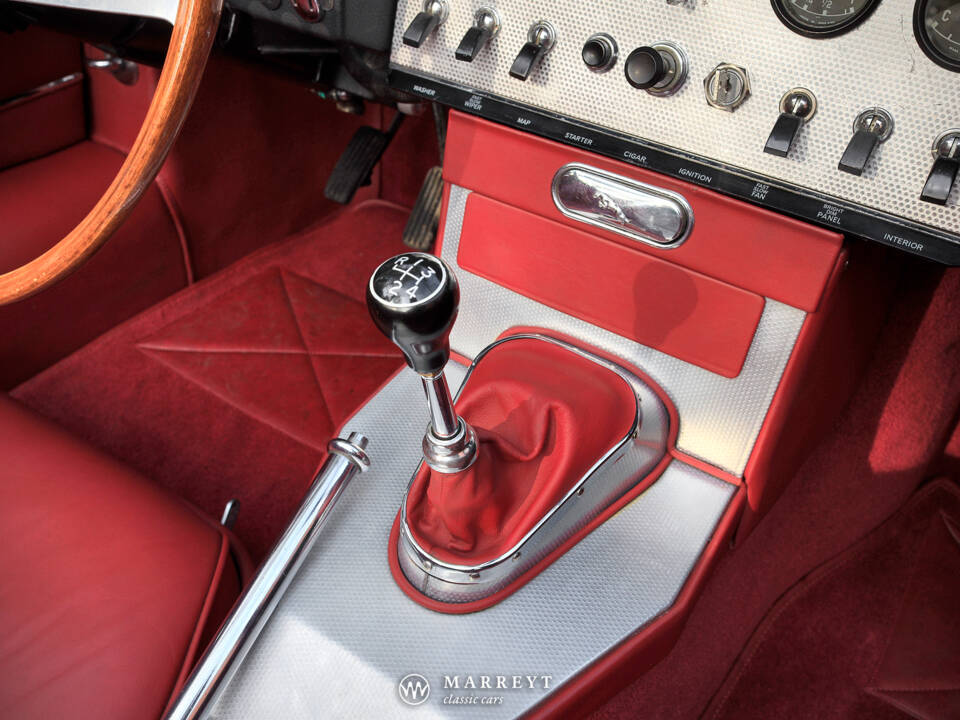Bild 47/69 von Jaguar E-Type 3.8 Flat Floor (1961)