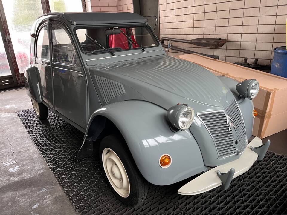Image 1/8 of Citroën 2 CV (1958)