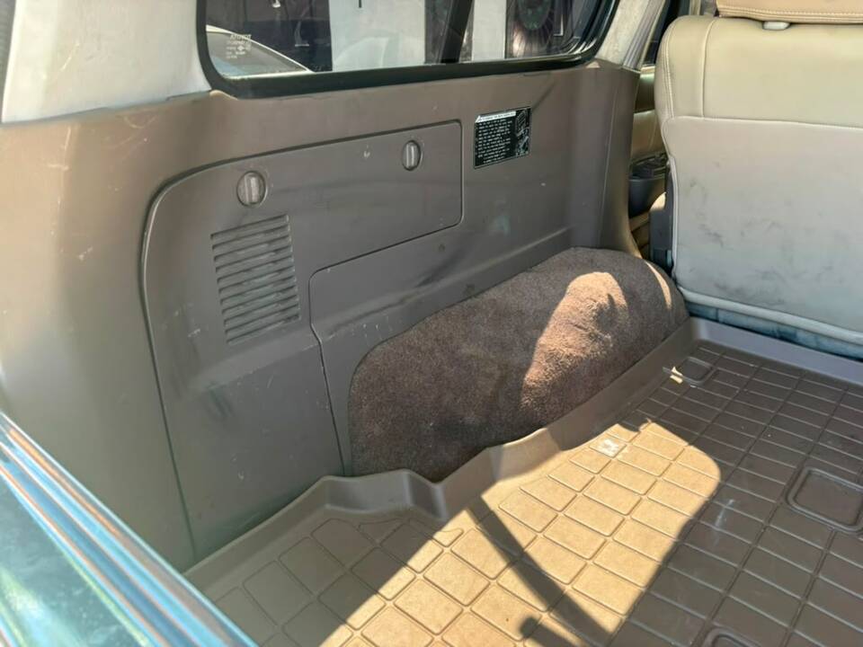 Image 34/41 of Toyota Land Cruiser J80 (1995)