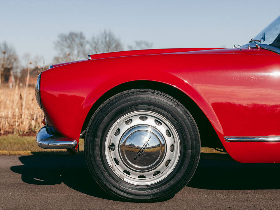 Bild 29/62 von Lancia Aurelia B24 (1958)