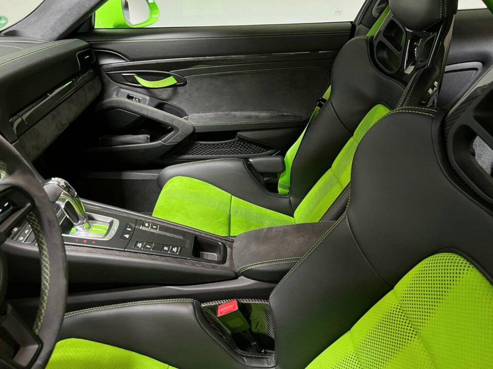 Bild 12/17 von Porsche 911 GT3 RS (2018)