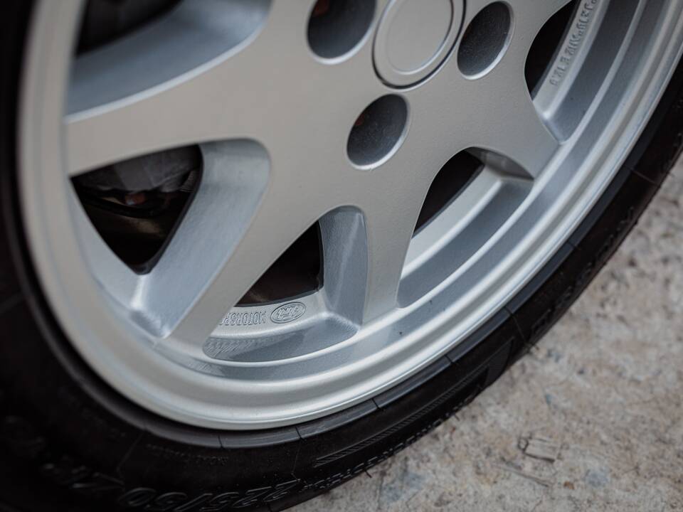 Image 22/50 of Ford Sierra RS Cosworth (1987)