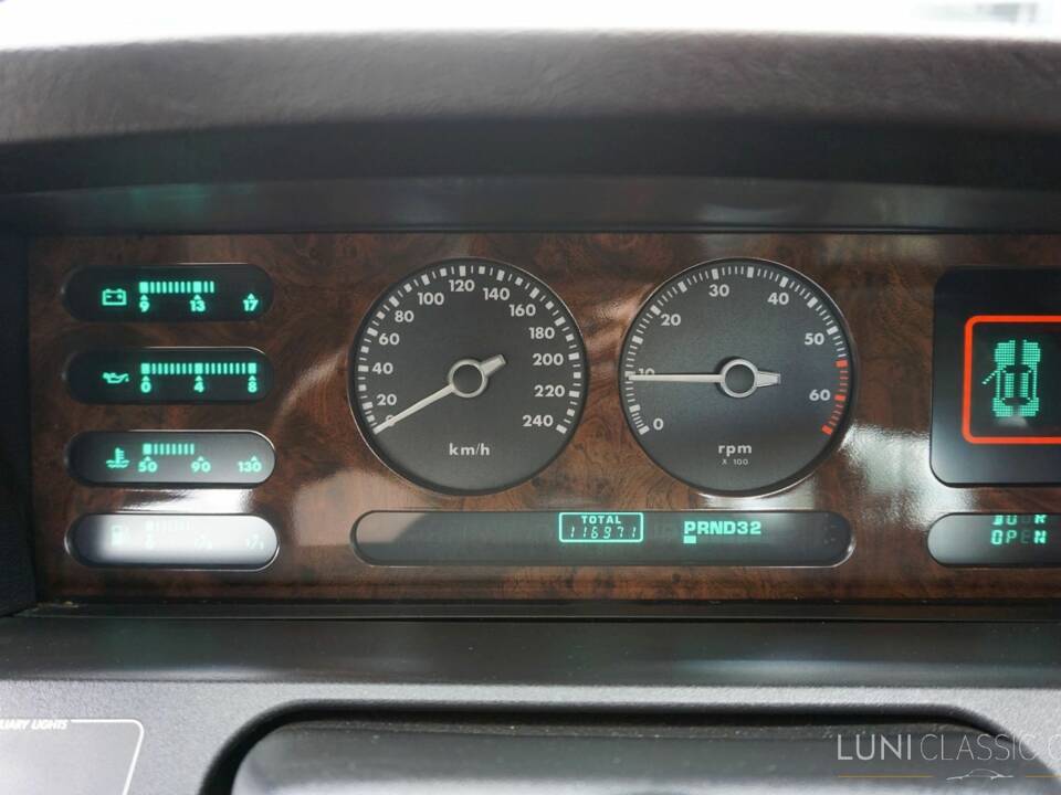 Image 36/61 de Jaguar Sovereign 3.6 (1987)