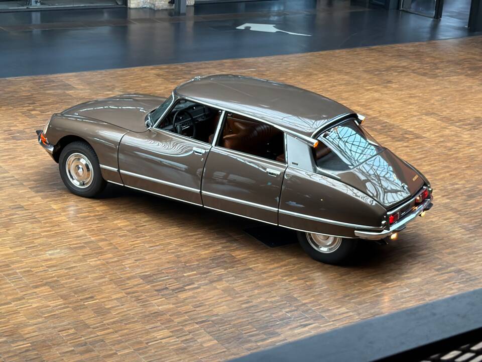 Bild 16/47 von Citroën D Super (1972)