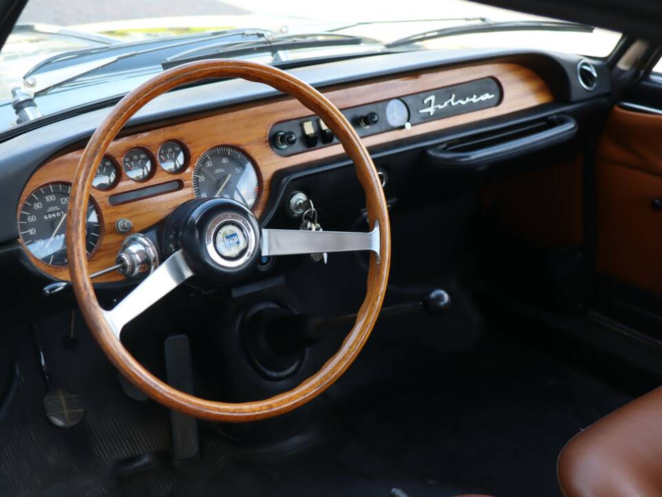 Bild 32/50 von Lancia Fulvia Coupe Rallye (1968)