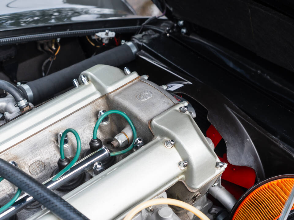 Imagen 13/49 de Aston Martin DB 6 Mk II (1970)