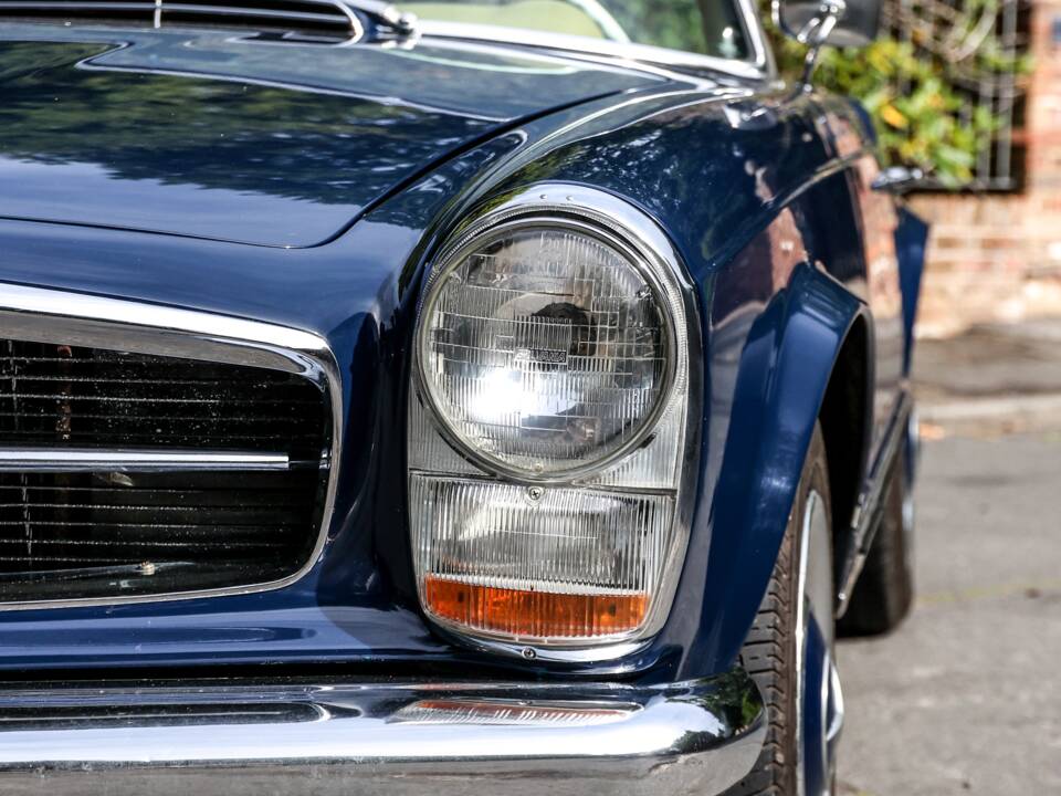 Bild 7/46 von Mercedes-Benz 230 SL (1966)