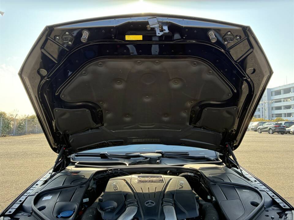 Bild 36/43 von Mercedes-Benz Maybach S 500 (2015)