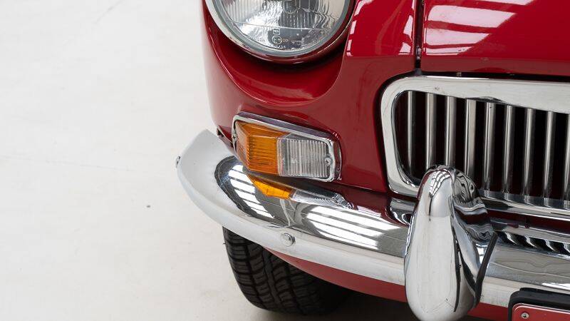 Imagen 12/15 de MG MGB (1964)