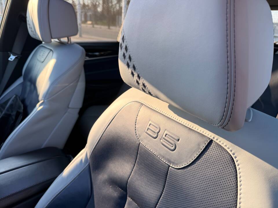 Image 18/22 of ALPINA B5 Touring Biturbo AWD (2018)