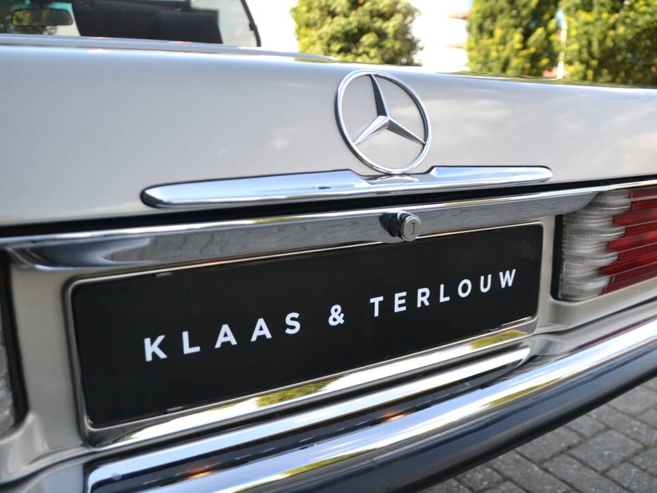 Image 26/79 de Mercedes-Benz 560 SL (1988)