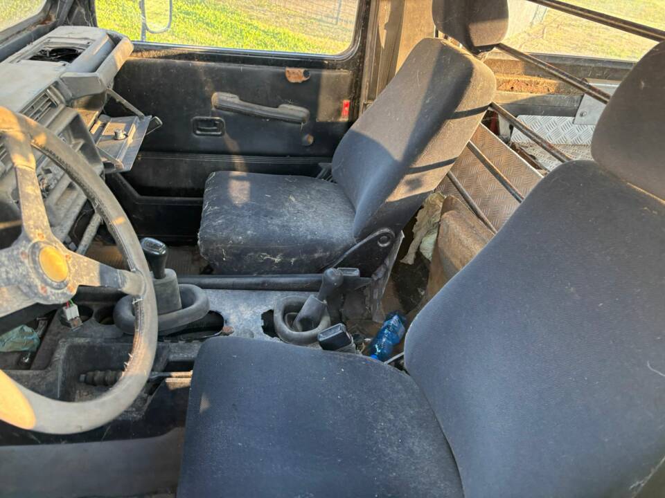 Image 31/53 of Mercedes-Benz 240 GD (SWB) (1982)