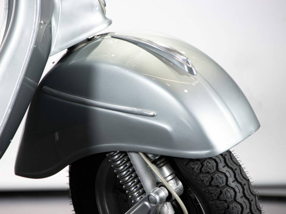 Bild 19/50 von Piaggio Vespa 150 Sprint (1967)