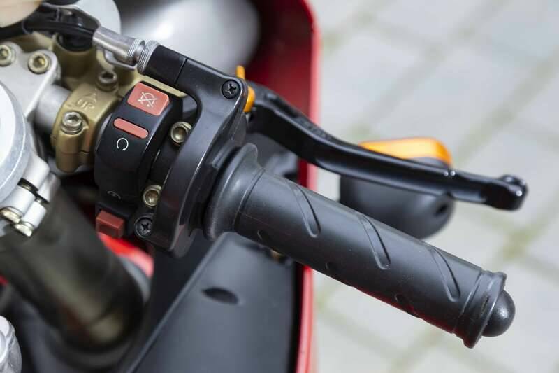 Bild 18/42 von Ducati 996 (2001)