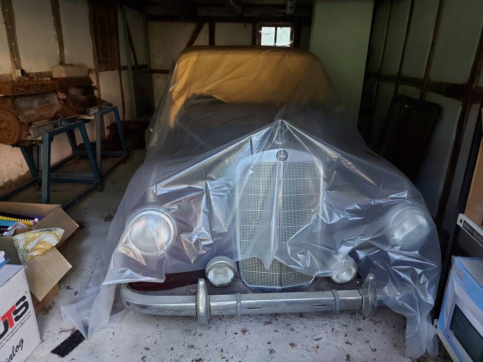 Bild 15/46 von Mercedes-Benz 220 Cabriolet A (1953)