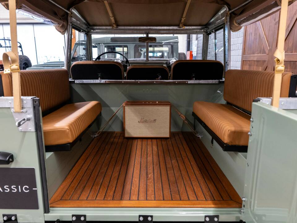 Immagine 26/48 di Land Rover 88 (1963)