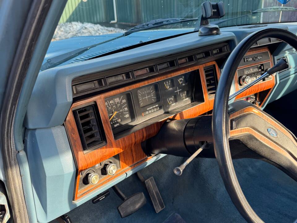 Imagen 11/35 de Ford F-250 (1981)