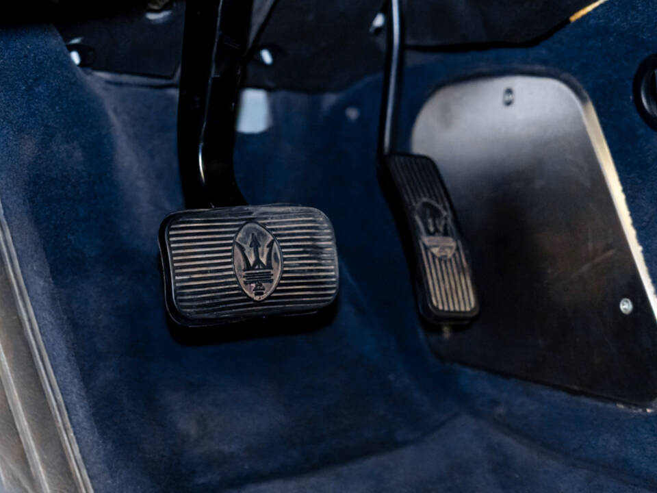 Immagine 50/64 di Maserati 4200 Cambiocorsa (2003)