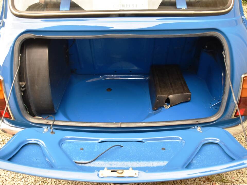 Image 32/32 of Mini 1275 GT (1977)