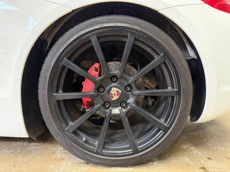Bild 14/17 von Porsche Cayman S (2014)