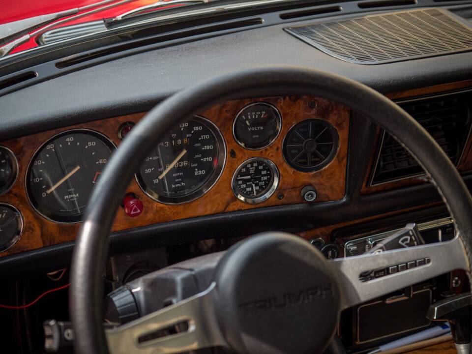 Afbeelding 14/21 van Triumph Stag (1974)