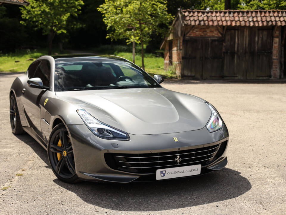 Immagine 10/61 di Ferrari GTC4Lusso (2017)
