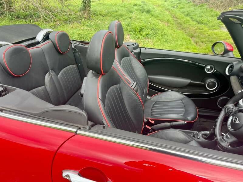 Image 19/28 of Mini John Cooper Works (2015)