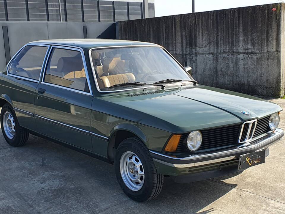 Image 3/37 of BMW 315 (1982)