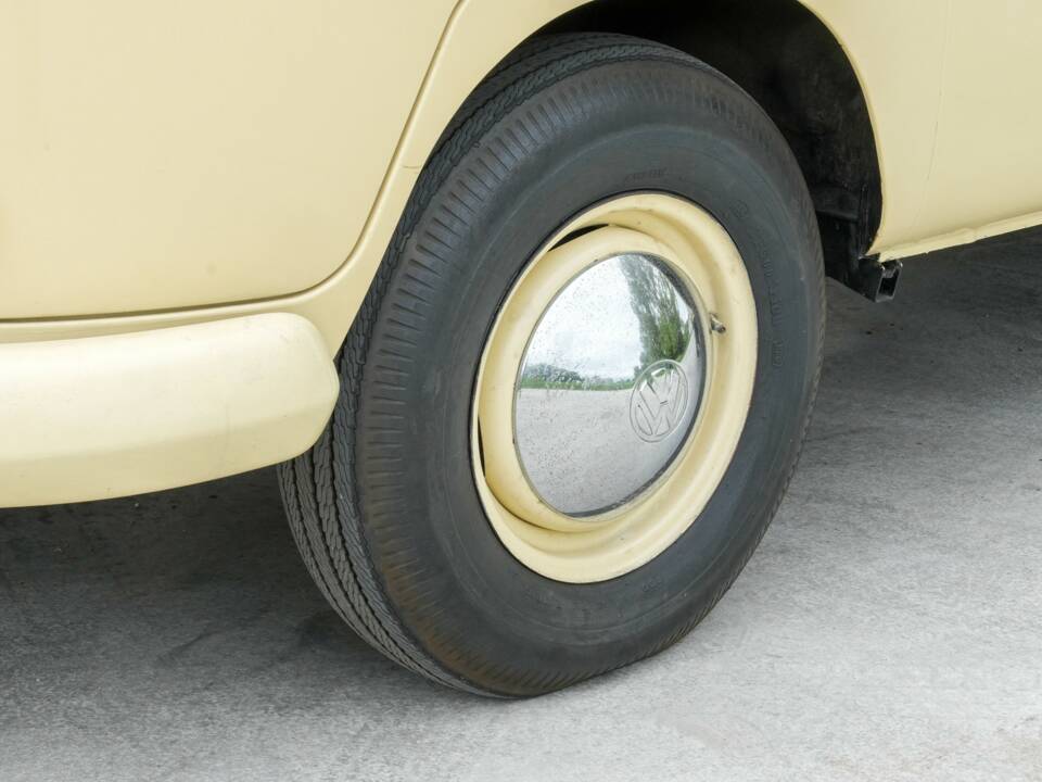 Bild 35/37 von Volkswagen T1 Kastenwagen (1966)