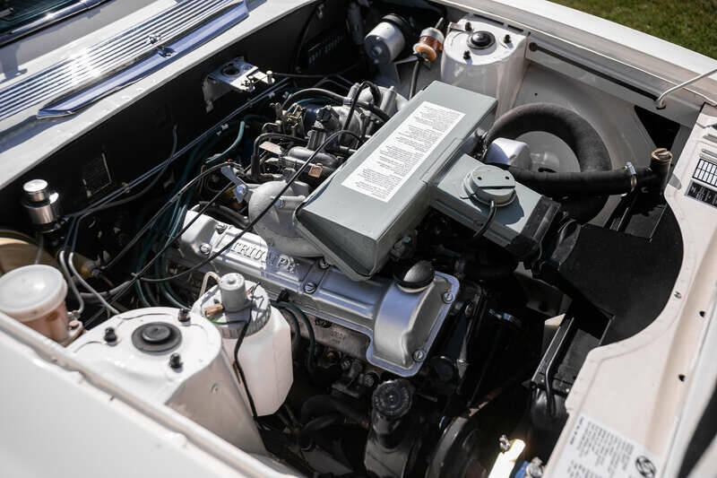 Image 14/47 of Triumph Stag (1975)