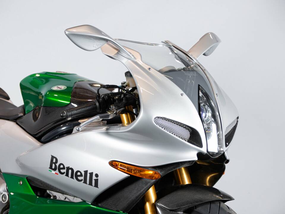 Bild 10/50 von Benelli DUMMY (2002)