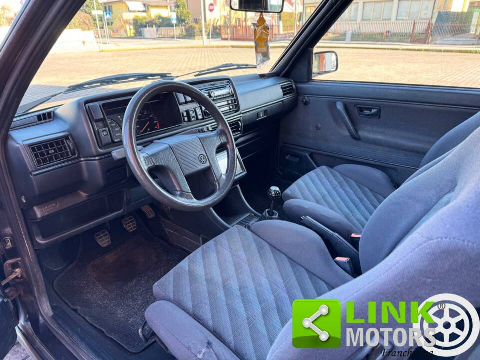 Immagine 9/10 di Volkswagen Golf Mk II GTi 1.8 (1991)