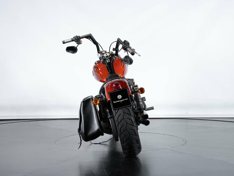 Bild 3/50 von Harley-Davidson DUMMY (2010)
